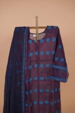 Dark blue organza suit with multicolored embroidery - Image 4