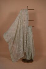 Check organza saree with tapechi embroidery & cutwork - Image 4