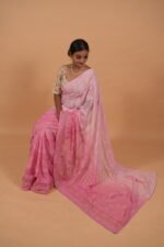 Kota hombre shaded saree in pink with tapechi embroidery - Image 3