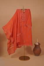 Red Mulchanderi suit set with embroidered work (4pcs) - Image 3