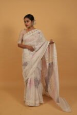 Shaded lilac and with saree with cutwork and pintucks on pallu - Image 4