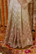 Harmony Onam Organza Tapechi Saree - Image 4
