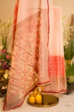 Shibori Saree with Contrasting Bakhiya Embroidery. - Image 4